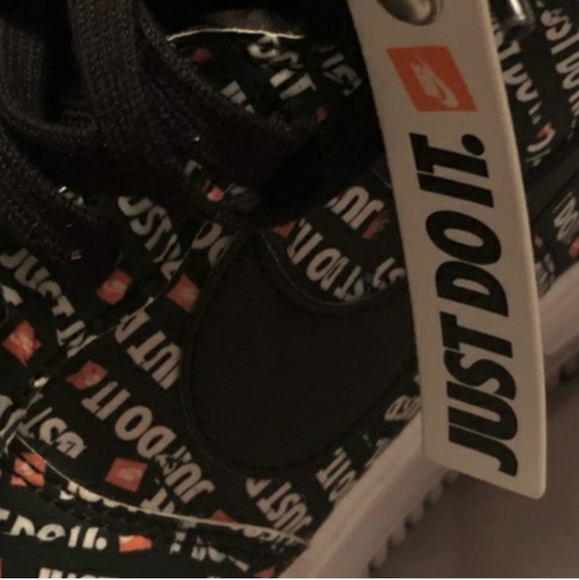 Nike Air Force 1 High “Just Do It” Black - Picture 5 of 16